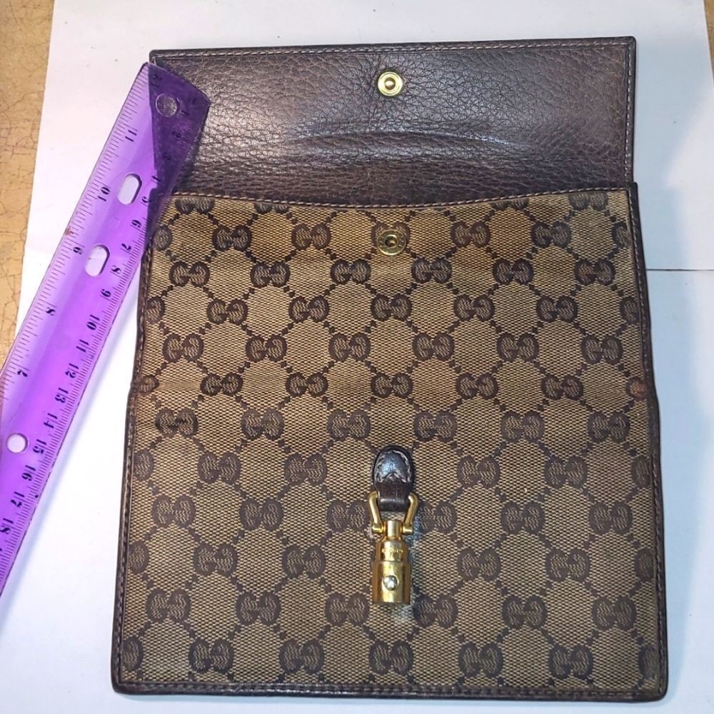 Authentic Gucci GG Monogram Wallet - Picture 4 of 11